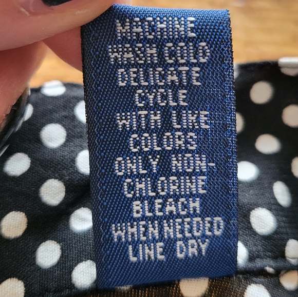 Karen Scott Button Down Short Sleeve Top Black & White Polka Dot Size PM - Picture 5 of 6